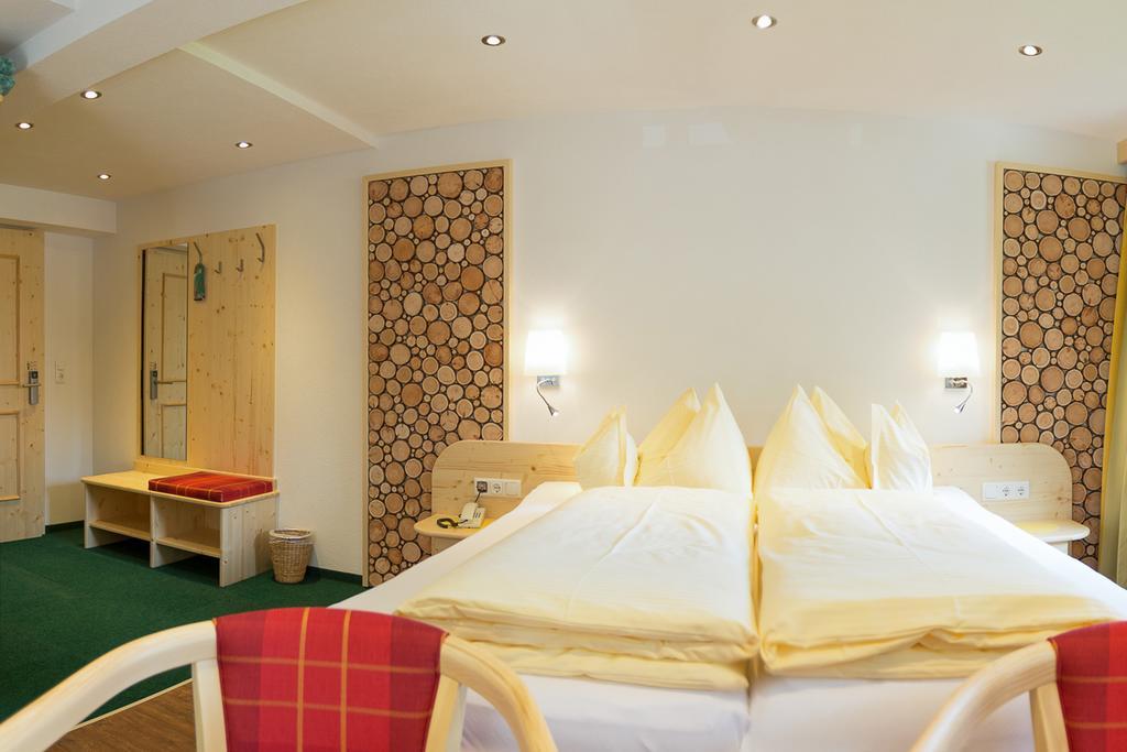 Hotel Garni Gruenmoos ซังคท์ยาคอบ อิน เดเฟอเรกเกิน ห้อง รูปภาพ