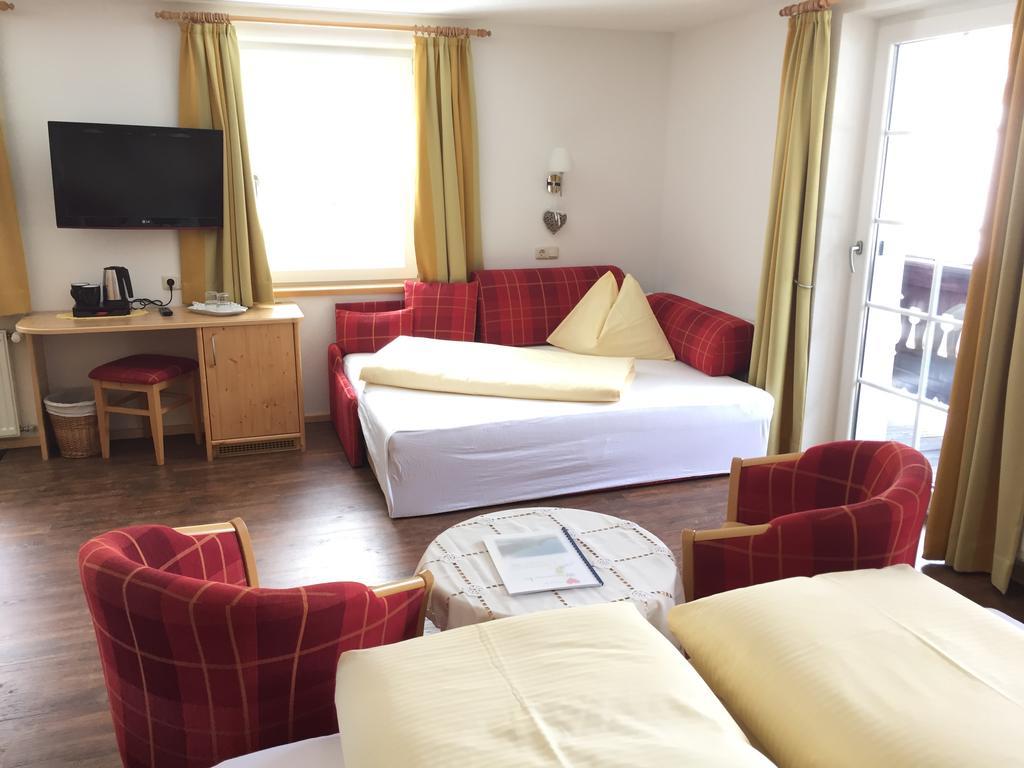 Hotel Garni Gruenmoos ซังคท์ยาคอบ อิน เดเฟอเรกเกิน ภายนอก รูปภาพ